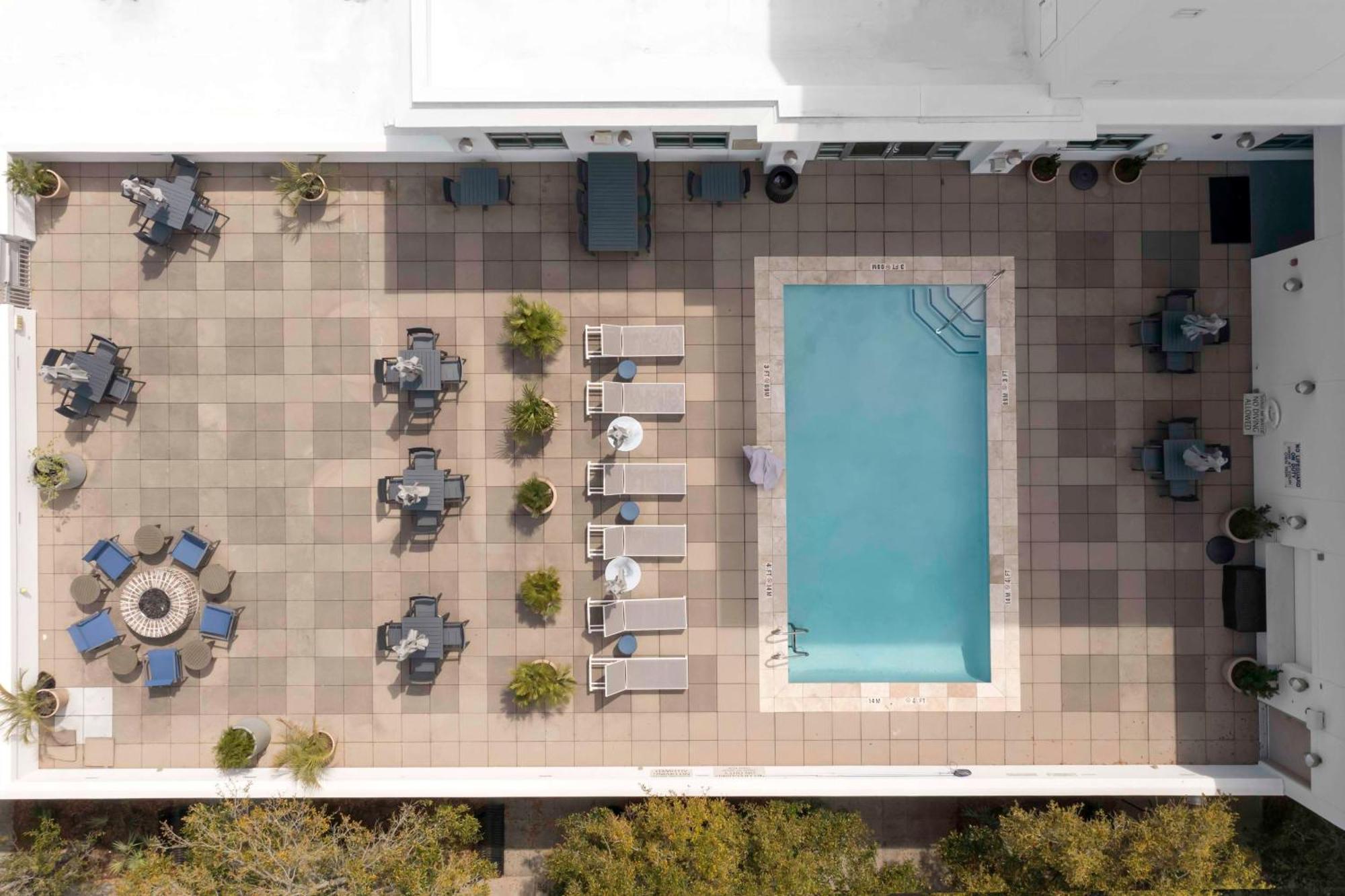 Hilton Garden Inn Charleston / Mt. Pleasant Mount Pleasant Exterior photo